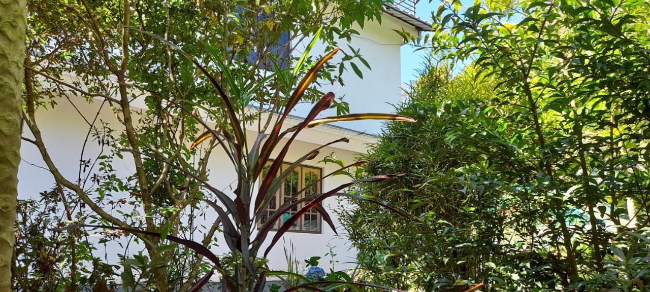 Le Farmhouse Munnar Anachal Exterior foto